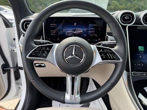 Certified 2025 Mercedes-Benz GLC 300 4MATIC image 10