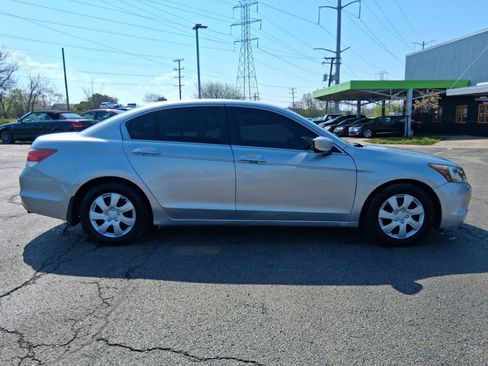 Used 2008 Honda Accord LX image 4