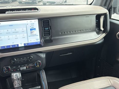 Used 2022 Ford Bronco Wildtrak AWD/4WD image 8