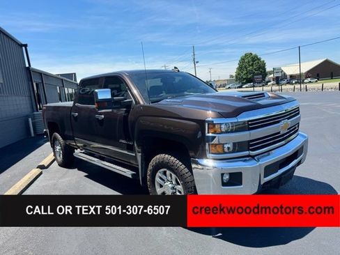 Used 2018 Chevrolet Silverado 2500 LTZ w/ Duramax Plus Package AWD/4WD image 2