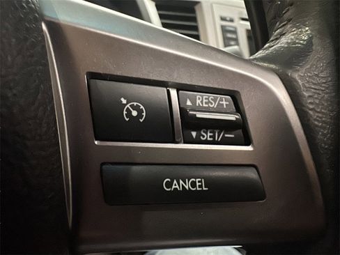 Used 2013 Subaru Outback 2.5i Limited w/ Moonroof Pkg image 20