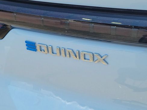 Used 2026 Chevrolet Equinox EV LT FWD image 30
