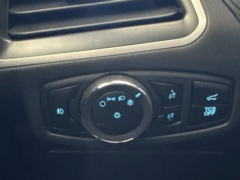 Used 2024 Ford Edge SEL w/ Convenience Package image 28