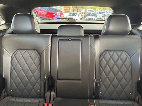 Used 2024 Volkswagen Atlas Cross Sport SEL Premium R-Line image 14