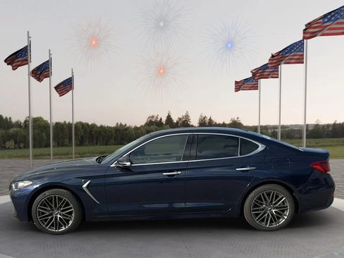 Used 2019 Genesis G70 2.0T Advanced AWD/4WD image 3