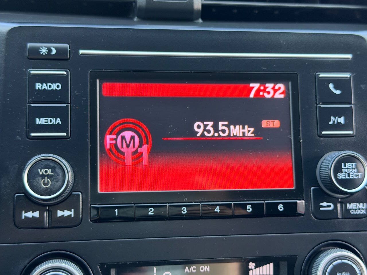 Used 2018 Honda Civic LX image 35