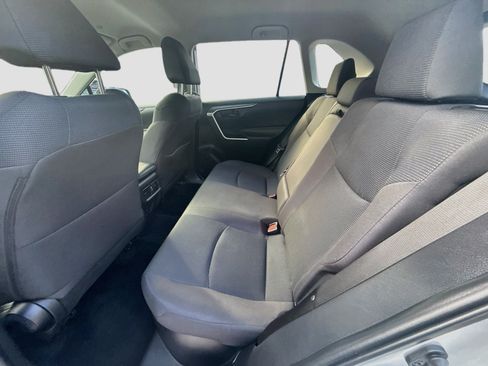 Used 2024 Toyota RAV4 LE AWD/4WD image 21