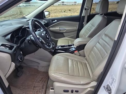 Used 2015 Ford Escape Titanium image 12