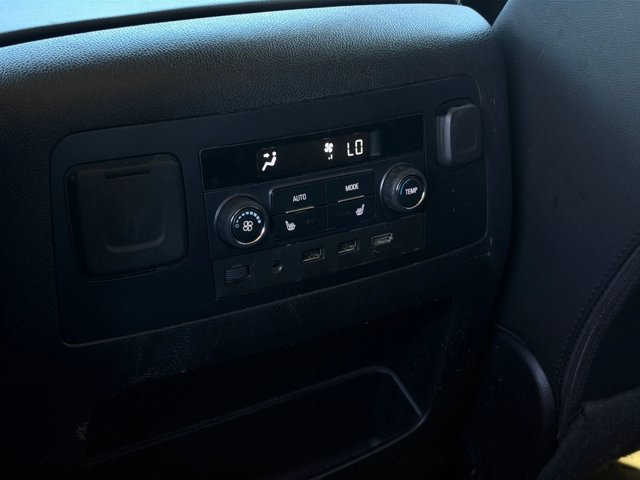 Used 2018 Chevrolet Tahoe LT AWD/4WD image 19