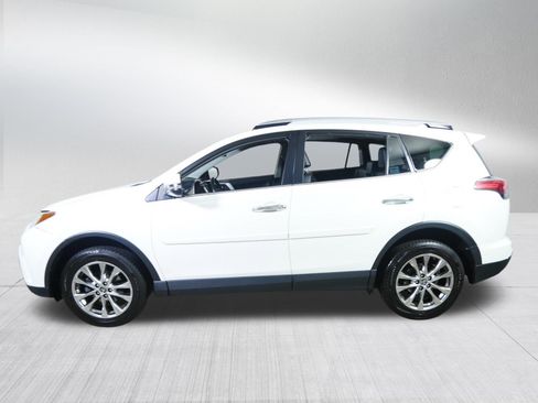 Used 2016 Toyota RAV4 Limited AWD/4WD image 4