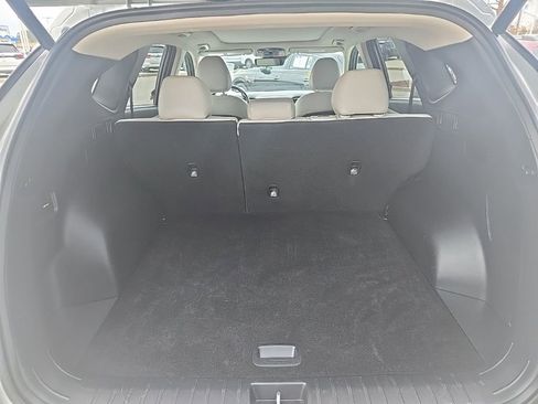 Used 2024 Hyundai Tucson Limited image 32