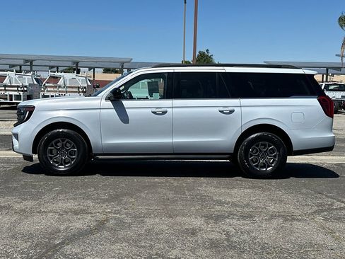 Certified 2025 Ford Expedition Max Active RWD image 6