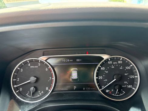 Used 2023 Nissan Rogue SV AWD/4WD image 18