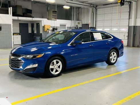 Used 2023 Chevrolet Malibu LT image 13