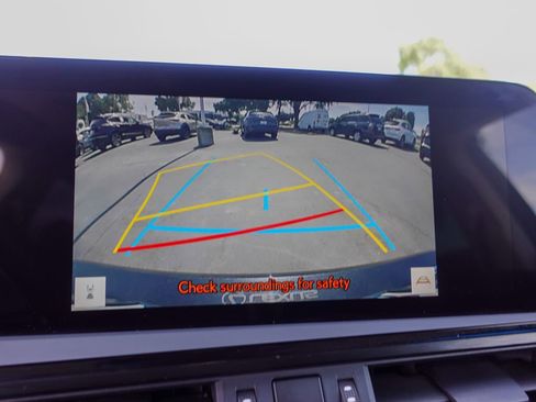 Used 2024 Lexus ES 350 w/ Premium Package FWD image 17