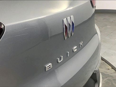 Used 2025 Buick Encore GX Preferred FWD image 29