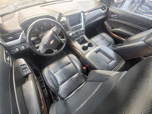 Used 2019 Chevrolet Tahoe LS AWD/4WD image 16