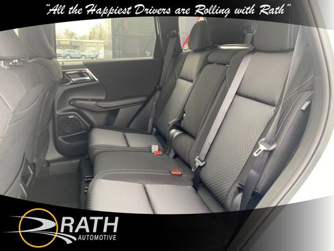 New 2026 Mitsubishi Outlander ES image 21