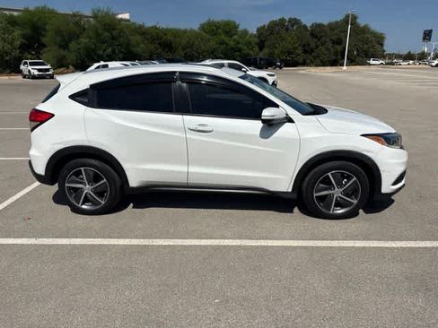 Used 2021 Honda HR-V EX-L image 6
