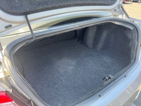 Used 2014 Chrysler 200 Touring FWD image 21