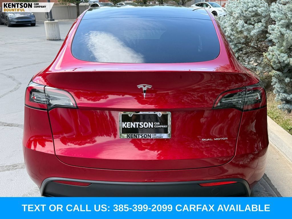 Used 2024 Tesla Model Y Long Range AWD/4WD image 7