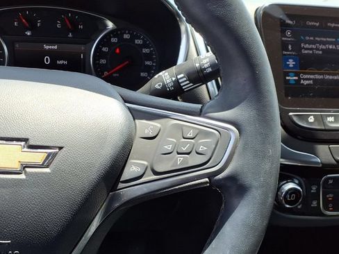 Used 2023 Chevrolet Equinox Premier FWD image 13