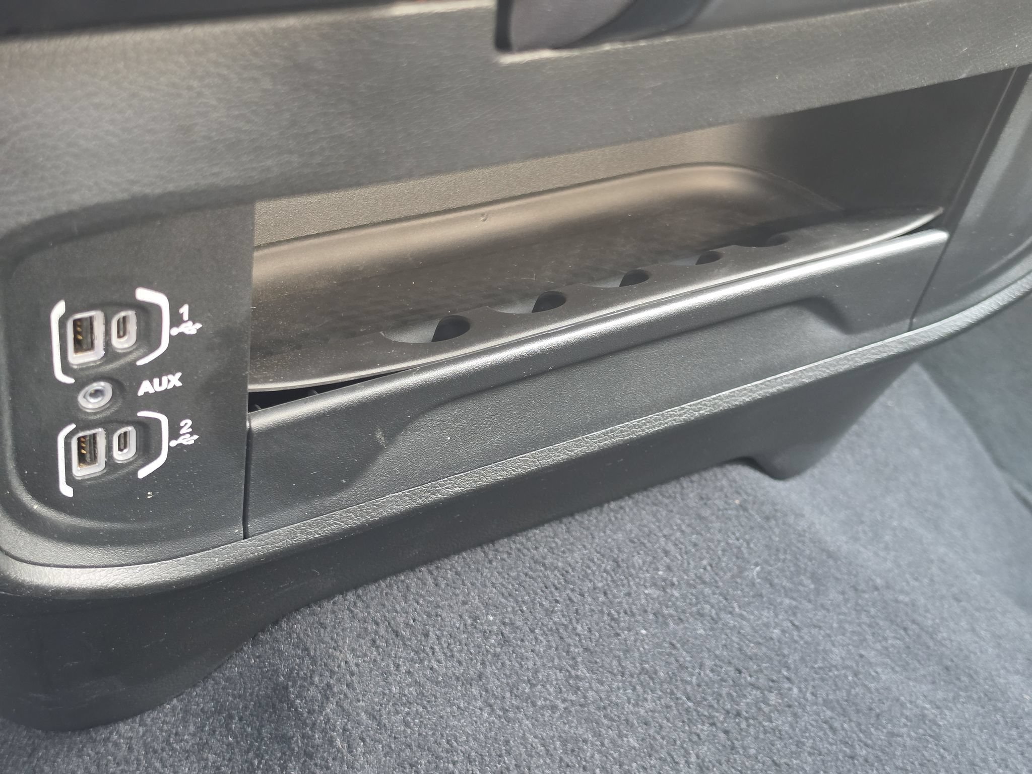 Used 2025 RAM 2500 Big Horn AWD/4WD image 26