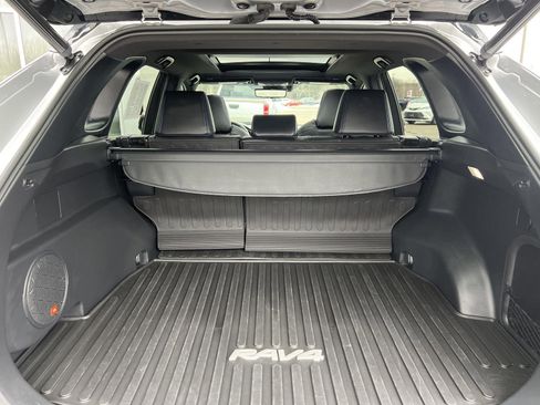 Used 2023 Toyota RAV4 XSE image 15