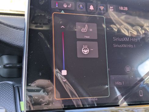 New 2026 Jeep Compass Latitude image 24