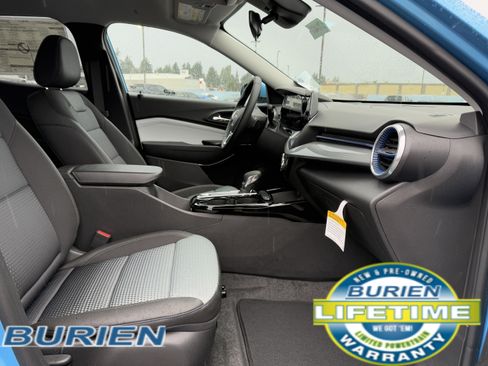 New 2026 Chevrolet Trax LT w/ Driver Confidence Package image 21