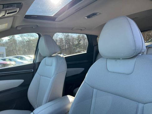 Used 2023 Hyundai Tucson SEL w/ Convenience Package image 13