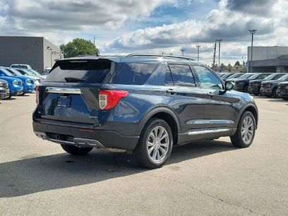 Certified 2023 Ford Explorer XLT w/ Equipment Group 202A
