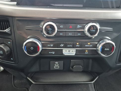 Used 2025 Ford F150 XLT w/ Equipment Group 301A Standard image 33