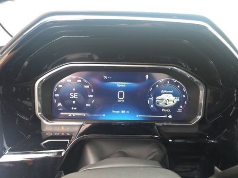 New 2026 Chevrolet Silverado 1500 LT AWD/4WD image 19