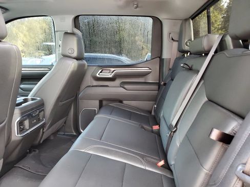 Used 2026 Chevrolet Silverado 1500 LTZ w/ LTZ Premium Package AWD/4WD image 11