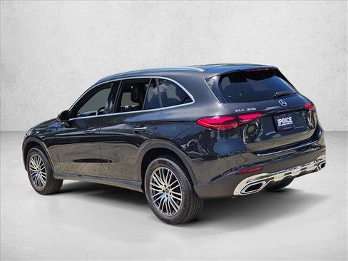 Used 2026 Mercedes-Benz GLC 300 image 8