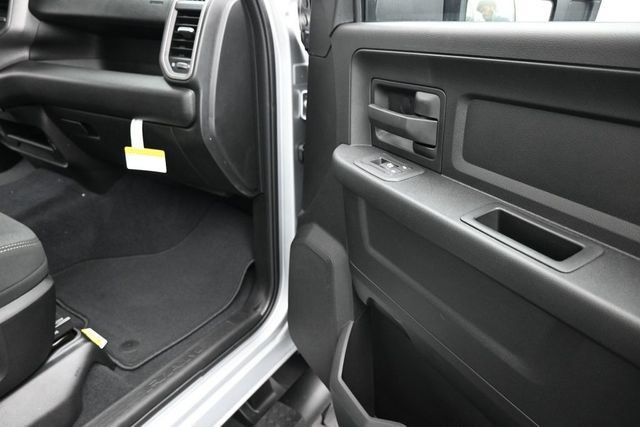 New 2026 RAM 2500 Tradesman AWD/4WD image 25