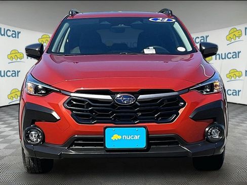 Used 2024 Subaru Crosstrek 2.0i Premium AWD/4WD image 2
