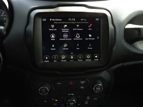 Used 2023 Jeep Renegade Latitude AWD/4WD image 24