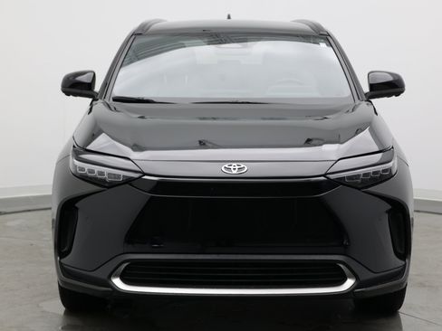 Used 2024 Toyota bZ4X AWD w/ Weather Package image 2