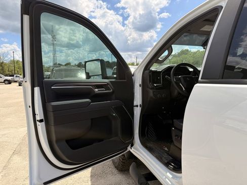 New 2026 Chevrolet Silverado 2500 LT w/ Trail Boss Package image 11