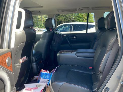 Used 2019 Nissan Armada Platinum w/ Captain's Chairs Package RWD image 11