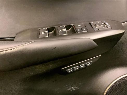 Used 2018 Lexus NX 300 AWD image 35