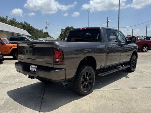 Used 2026 RAM 2500 Big Horn AWD/4WD image 7