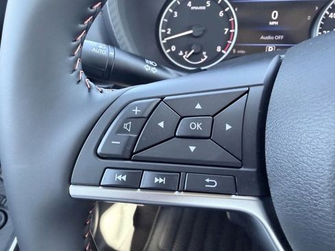 New 2025 Nissan Sentra SR image 10