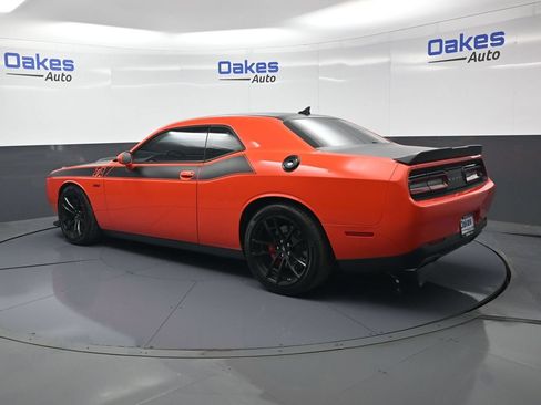 Used 2019 Dodge Challenger R/T Scat Pack w/ T/A Package RWD image 5