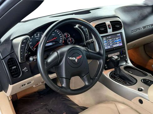 Used 2005 Chevrolet Corvette Coupe w/ Preferred Equipment Group image 15