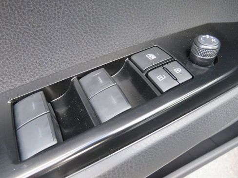 Certified 2026 Toyota Camry SE w/ Convenience Package image 34