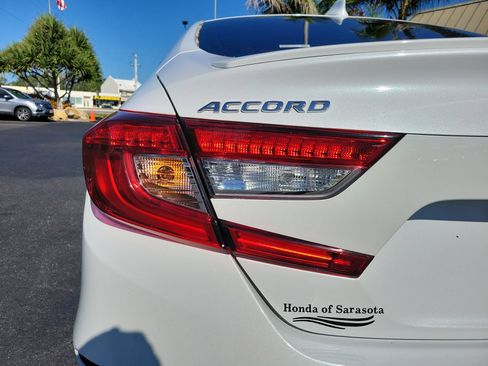 Used 2019 Honda Accord Sport image 12