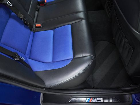 Used 2002 BMW M5 RWD image 66